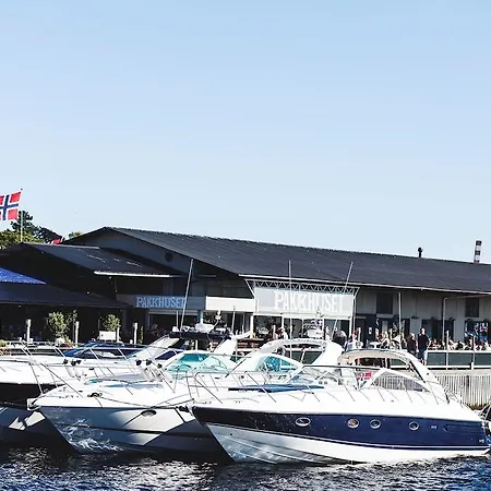 Quality Grand Szálloda 4*