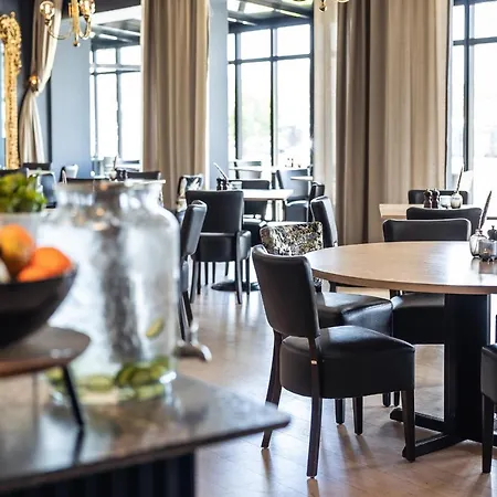Quality Grand Hotell
