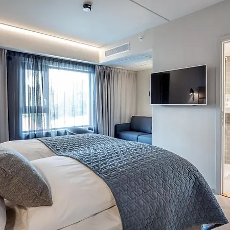 Quality Grand Hotel 4*