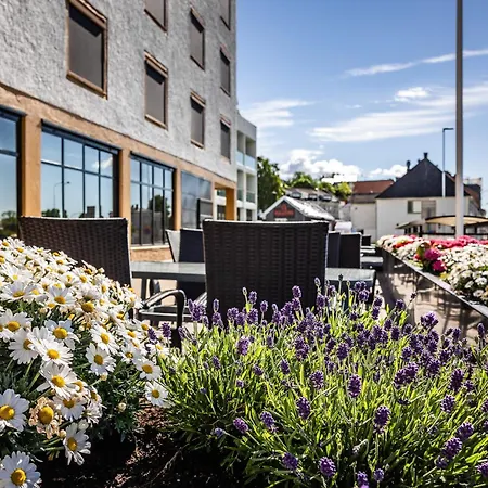 Quality Grand Szálloda