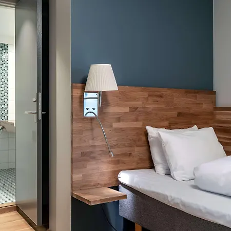 Quality Grand Szálloda 4*