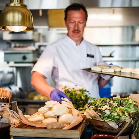 Hotel Quality Grand 4*