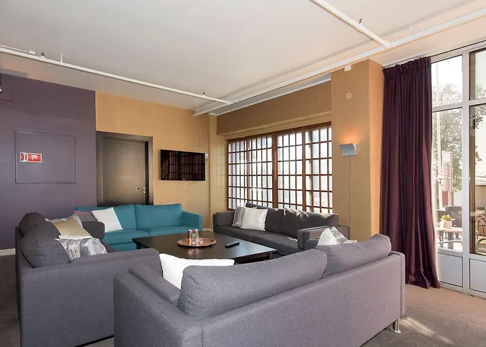 Quality Grand Hotell 4*